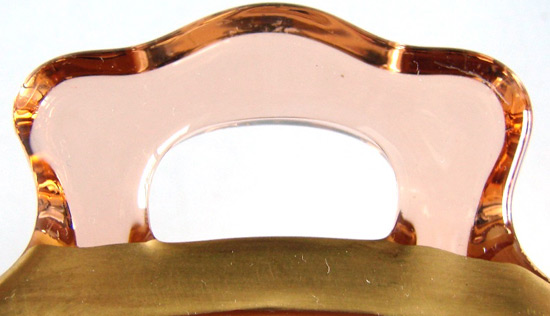 Central Handle on Celery Dish