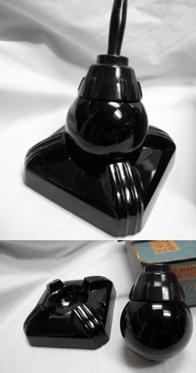 Zephyr American Black Glass Inkwell