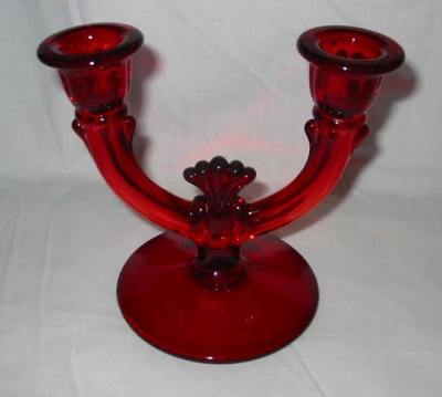 Paden City # 890 Crow's Foot Round Candleholder