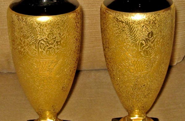 Wheeling D- 42 Gold Flower and Fern Filled Basket Decoration