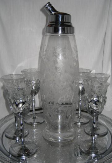 Cambridge #  98 Farber Bros Cocktail Set