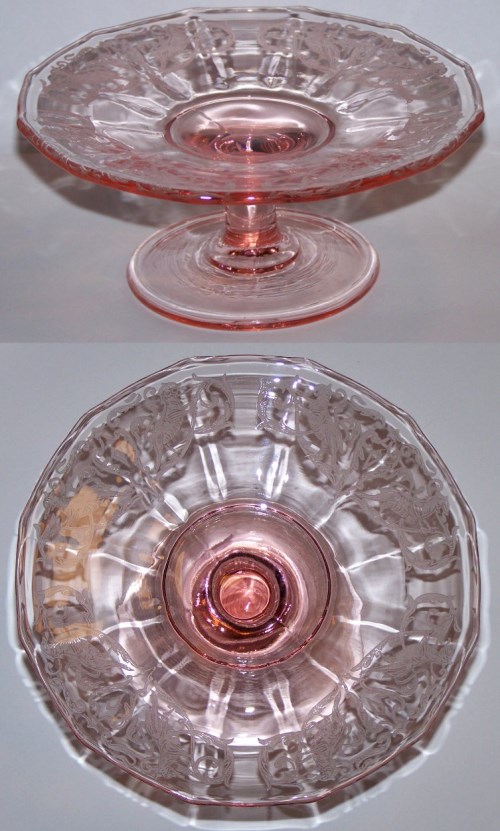 New Martinsville #  34 Addie Compote w/ Lion Etch