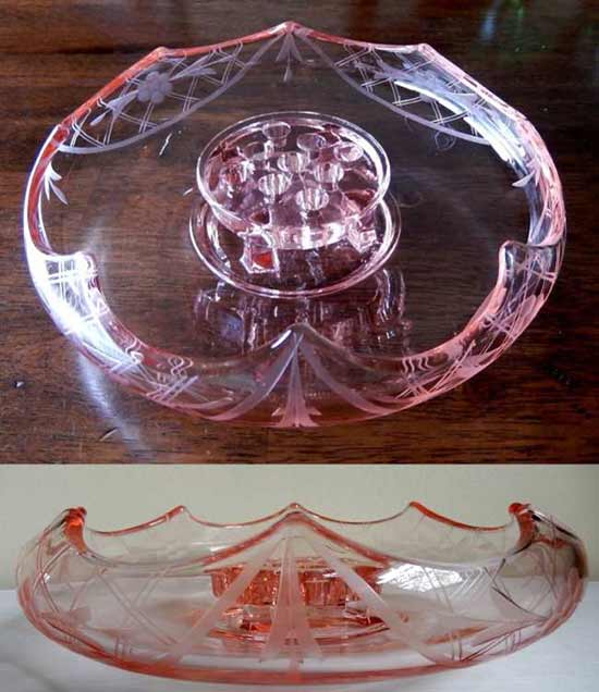 New Martinsville Console Bowl w/ Attached Flower Arranger