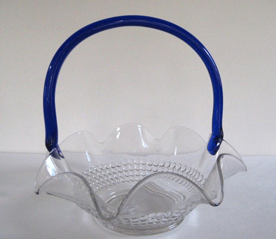 New Martinsville #  14 Raindrops Basket