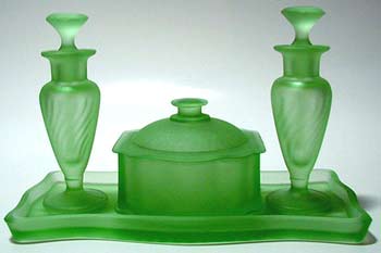 New Martinsville Vanity Set
