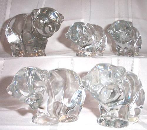New Martinsville #  48 Bears, Mama & Cubs
