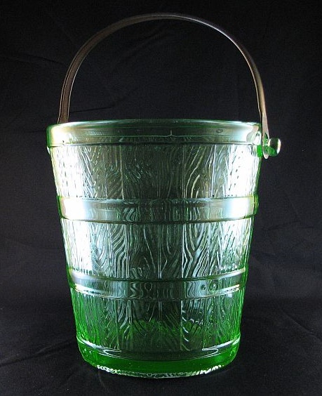 Cambridge # 845 Ice Bucket