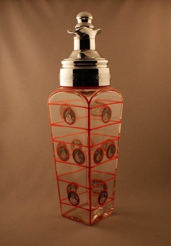 Cambridge #1020 Cocktail Shaker w/ D/986 Decoration