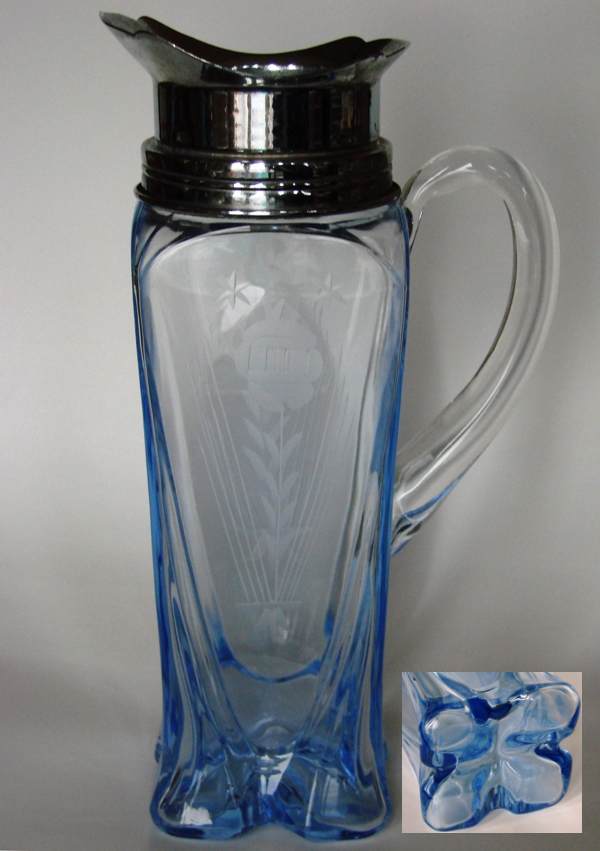 Cambridge #3400/ 158 Handled Cocktail Shaker