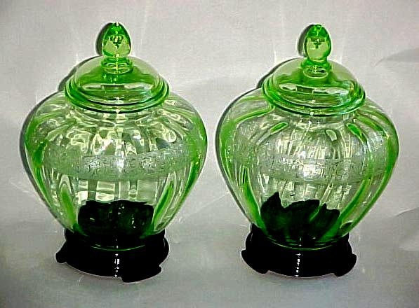 Cambridge # 510 Temple Jars w/ Florentine Etch