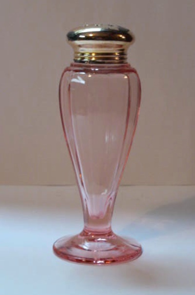 Cambridge # 813 Sugar Shaker