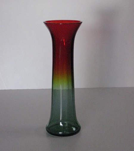 Cambridge #  83 Rubina Vase