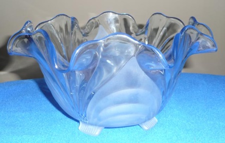 Cambridge #  52 Caprice Crimped Bowl