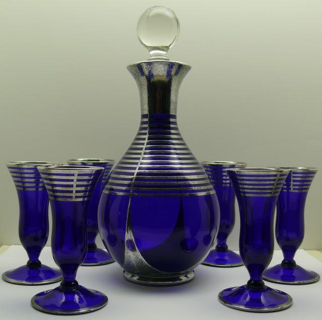 Cambridge #3400/ 156 Decanter w/ #1327 Cordials