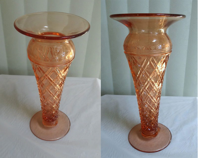 Cambridge "Stratford Variant" Vase
