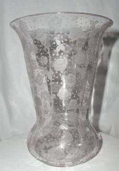 Cambridge # 782 Vase