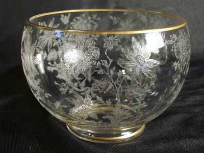Cambridge #1532 Pristine Mayonnaise w/ Wildflower Etch