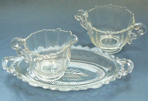 Cambridge # 253  Martha Cream, Sugar & Tray