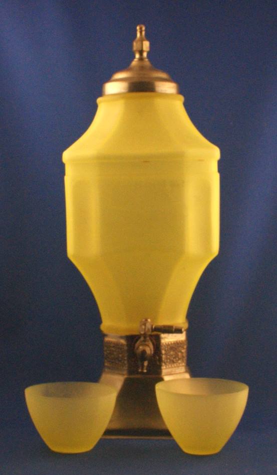 Cambridge Samovar w/ Cups