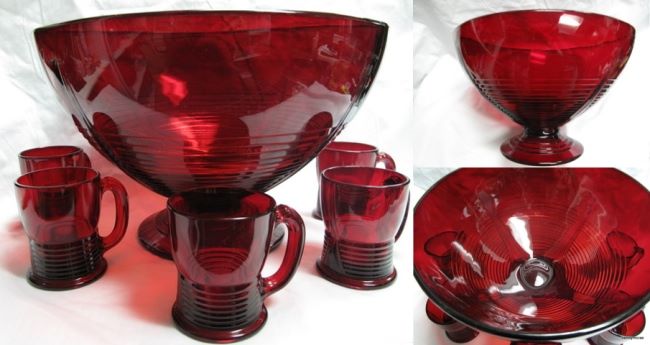 Cambridge #1402/77 Tally Ho Punch Bowl Set