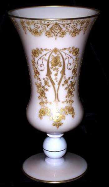 Cambridge #1620 Vase with Gold Encrusted Diane Etch