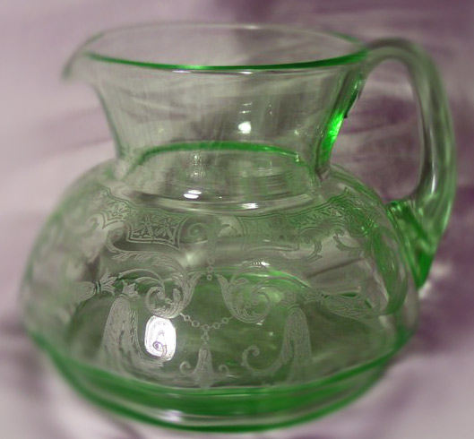 Cambridge # 955 Jug with E520 Etch