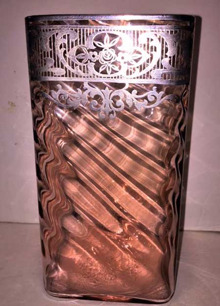 Cambridge # 726 Paris Spiral Optic Vase