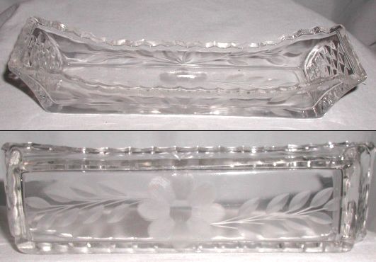 Cambridge Wafer Tray w/ Floral Cut