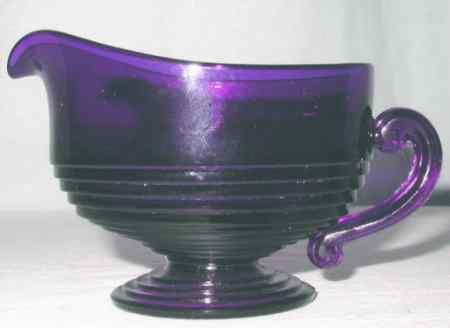 Cambridge #1402 Tally Ho Creamer