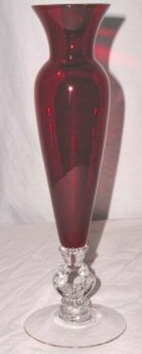 Cambridge #1234 Keyhole Vase