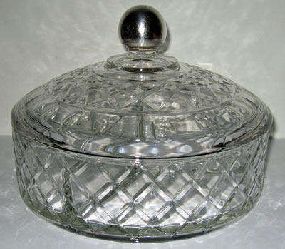 Cambridge #3100/103 Three Part Candy with Silver Knob