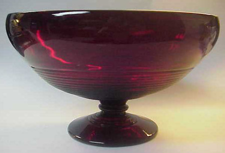 Cambridge #1402/64 Tally Ho Footed Bowl
