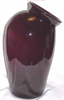 Cambridge #3499/ 132 Vase