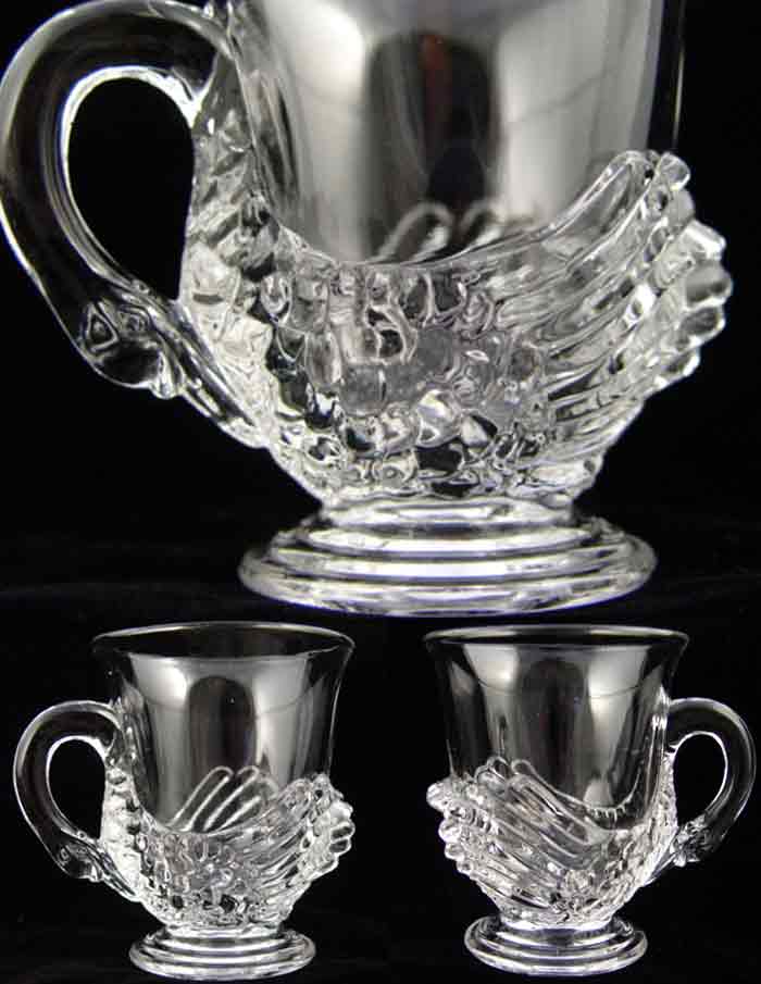 Cambridge #1221 Swan Punch Cup
