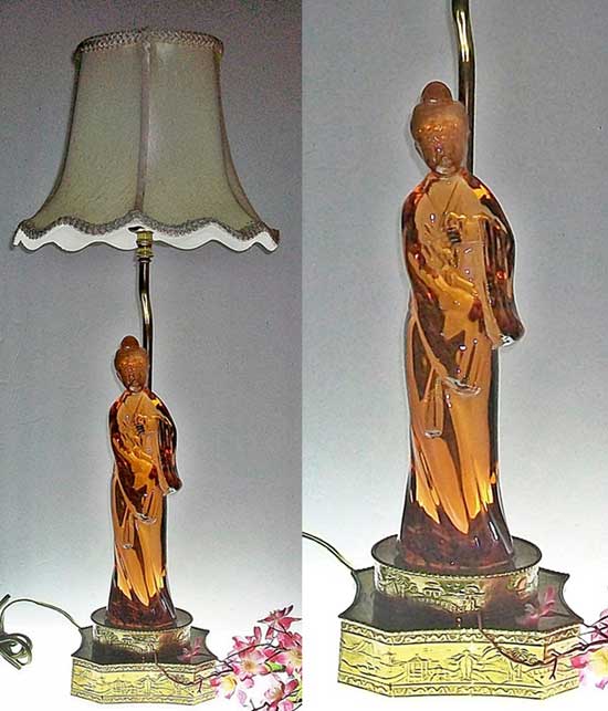 Cambridge # 523 One-Bun Geisha Lamp w/ Ormolu Base