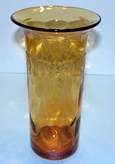 Central Cylinder Vase