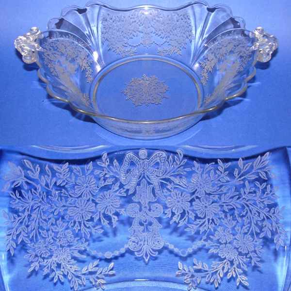Central # 148 Deco Fan Bowl w/ Unknown Etch