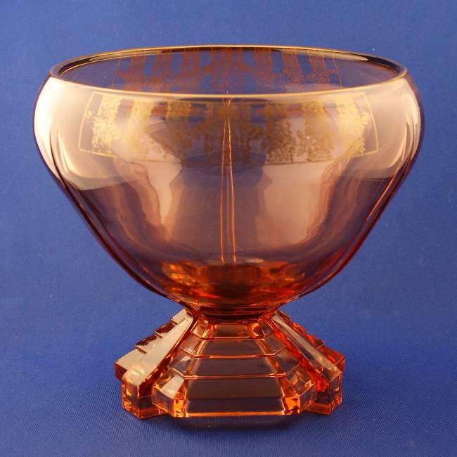 Central #2025 Fish Bowl w/ Gold Encrusted Decoration