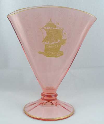 Central Fan Vase with Lotus Man-O-War Etch