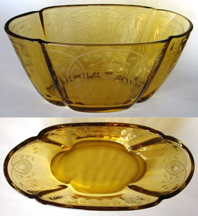 Duncan & Miller #  36 Oval Vase w/ Unknown Cutting