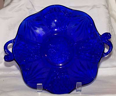 Fenton #1621-E Dolphin Handled Bowl