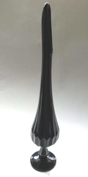 Fenton #4453 Ebony Thumbprint Vase