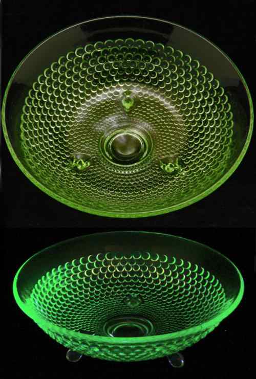 Fenton #1932 Hobnail Three-Toed Bowl
