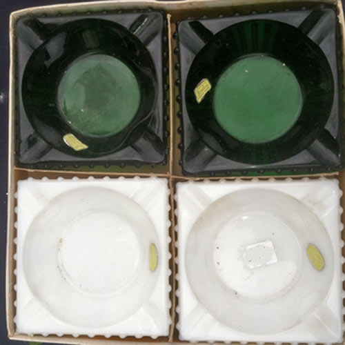 Fenton Boxed Ashtray Set