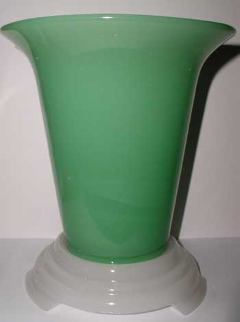 Fenton # 621 Vase on Moonstone Base