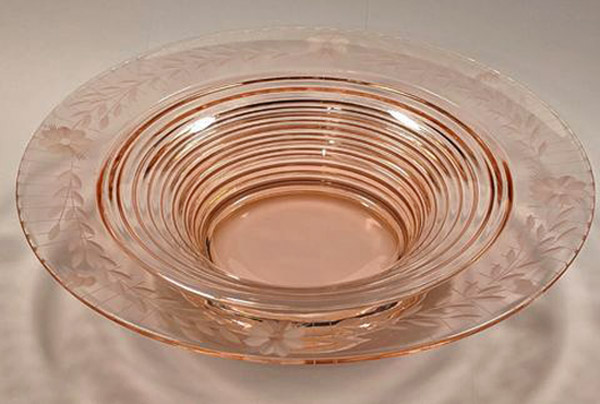 Fostoria #2362 Console Bowl w/ Unknown Cutting