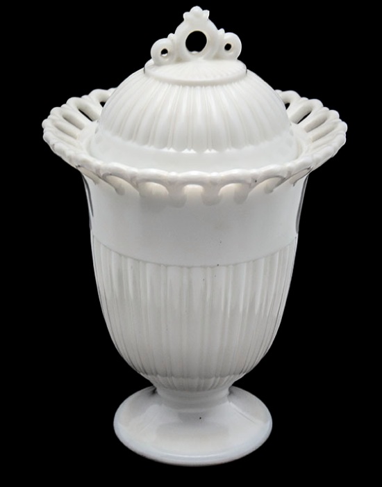 Fostoria #2675 Randolph Footed Urn w/ Lid