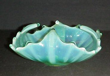 Fostoria #2720 Heirloom Square Florette
