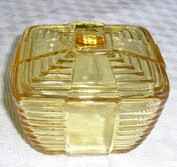 Fostoria #2546 Quadrangle Candy Box