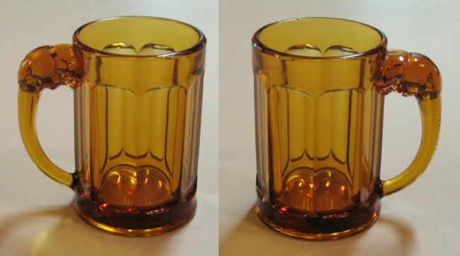 Heisey #1591 Elephant-Handled Mug